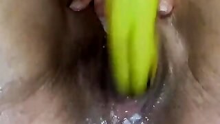 Amateur Milf Squirting fucking a Banana with Ass..